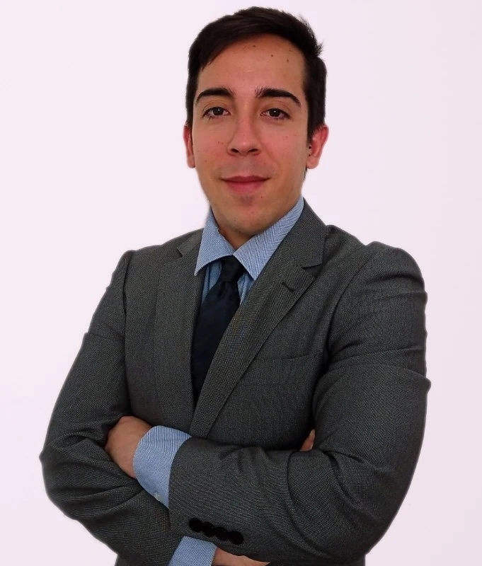 Pedro J. Peinado Báez - Socio de Satya Legal, abogado especialista en derecho mercantil e inmobiliario